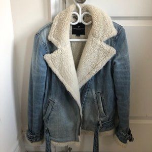 Americam Eagle denim sherpa jacket
